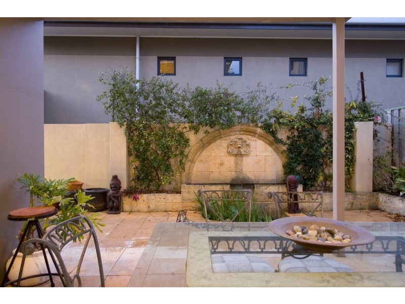 1a Cawston Road, Attadale WA 6156