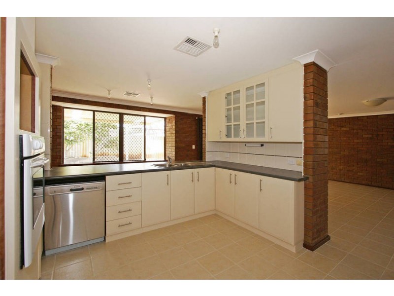 8 Colleran  Way, Booragoon WA 6154