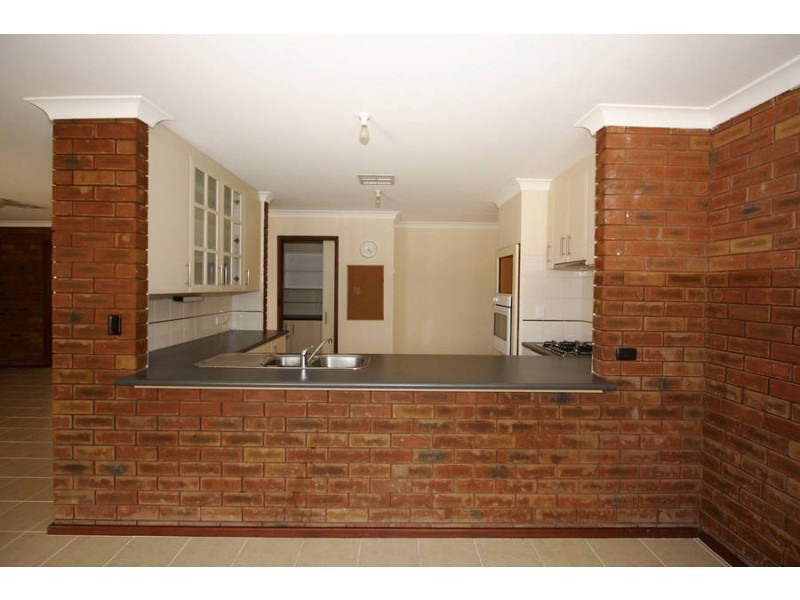 8 Colleran  Way, Booragoon WA 6154