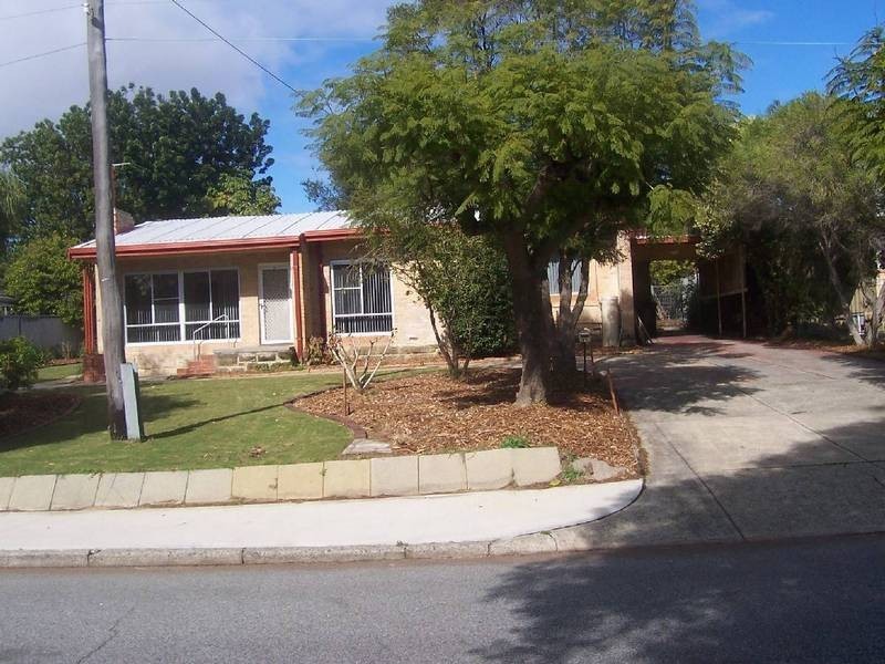 21 Gunbower Road, Mount Pleasant WA 6153
