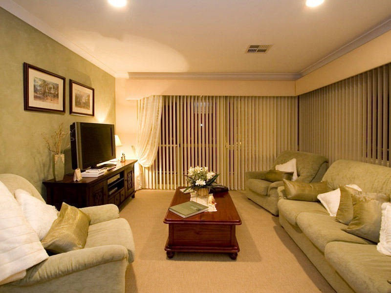 26 Arlington Loop, Coogee WA 6166