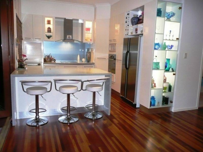 537 Esplanade, Urangan QLD 4655