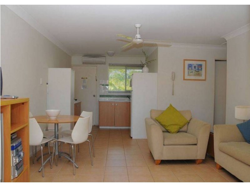 17/13-15 Ann St, Hervey Bay QLD 4655