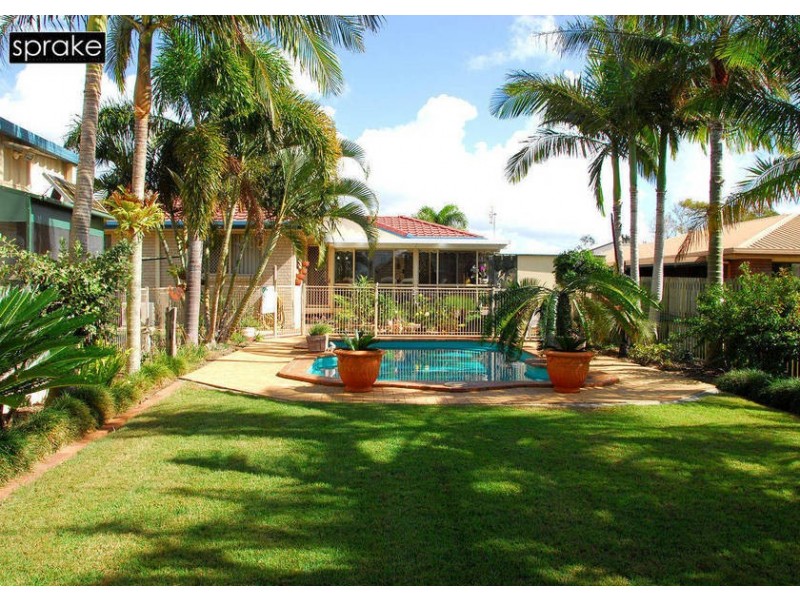 10 Ian Avenue, Hervey Bay QLD 4655