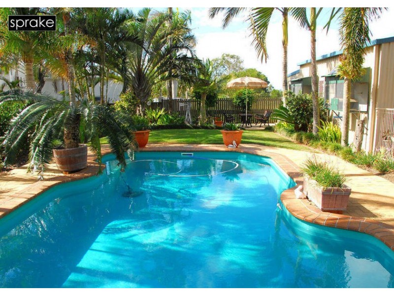 10 Ian Avenue, Hervey Bay QLD 4655