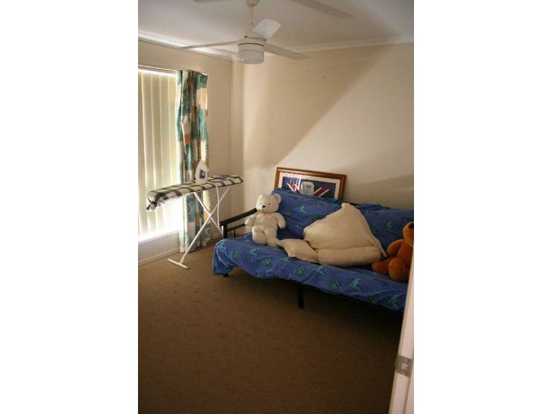 16 Lady Penrhyn Dr, Hervey Bay QLD 4655