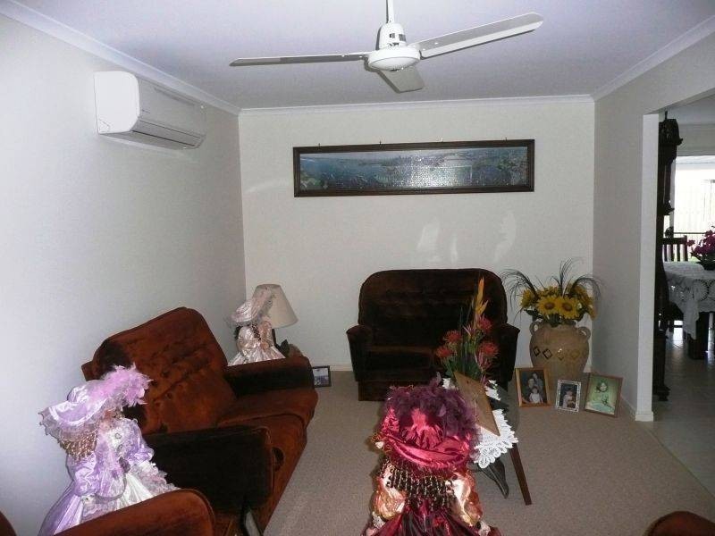 27 Bunya Crt, Hervey Bay QLD 4655