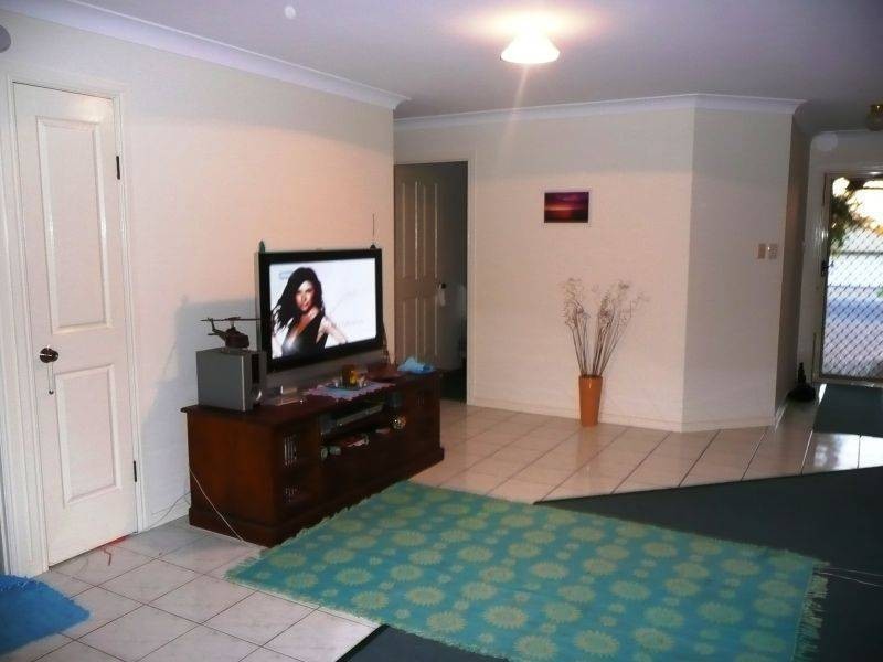2/79 Murphy St, Hervey Bay QLD 4655