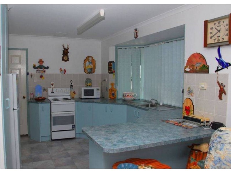 39 Julie Ann  St, Hervey Bay QLD 4655