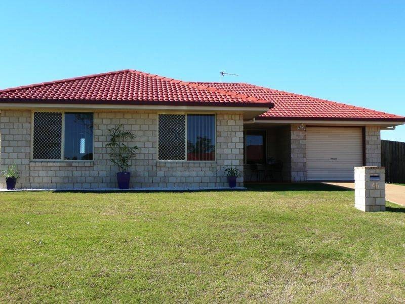 48 Joselyn Dr, Hervey Bay QLD 4655