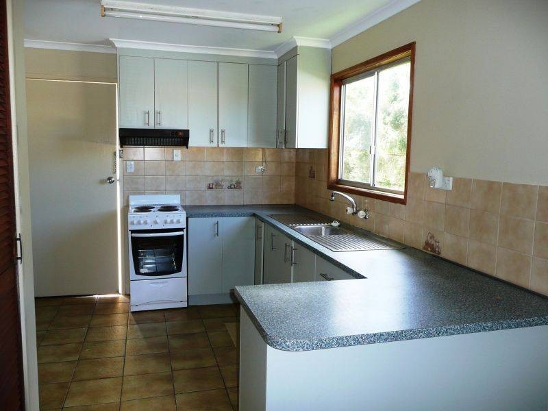 101 Lauren St, Hervey Bay QLD 4655