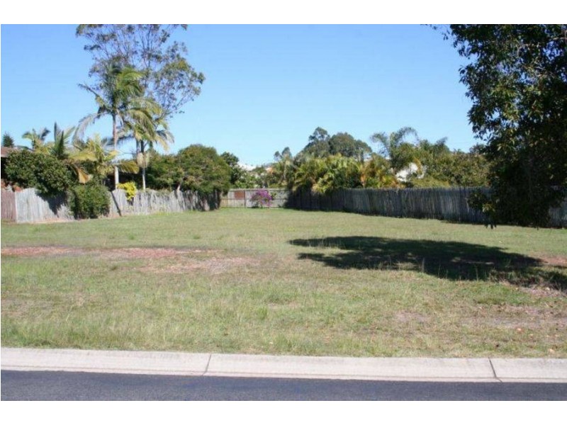 11 Haydn Dr, Hervey Bay QLD 4655