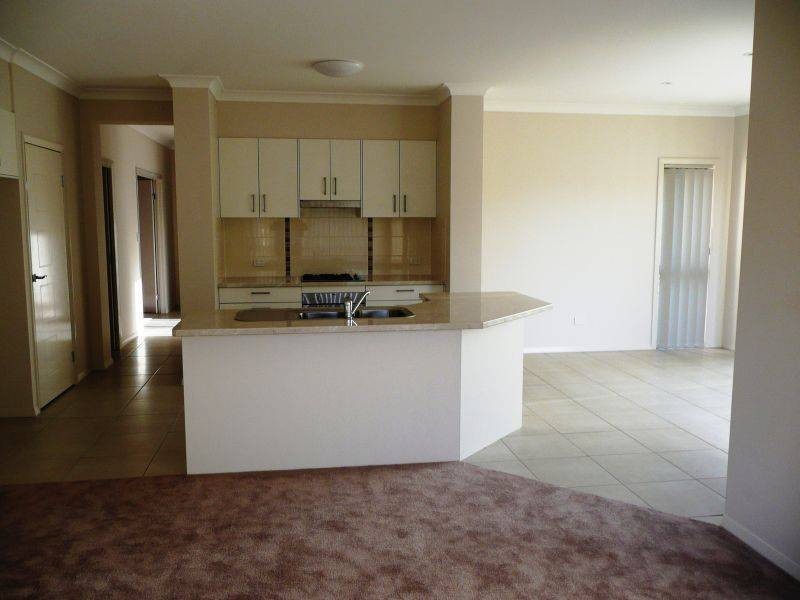 6 Columbus Cct, Hervey Bay QLD 4655