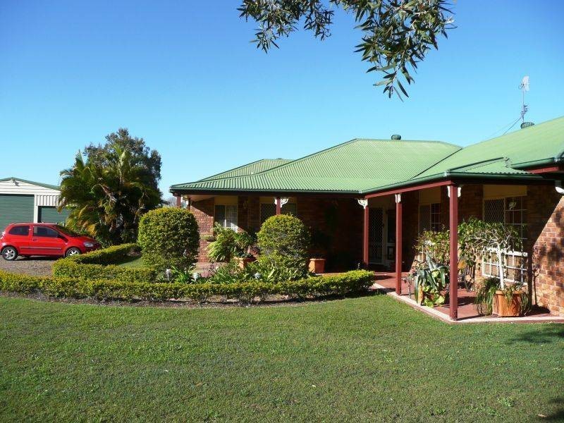 1 Pinewood Cct, Wondunna QLD 4655