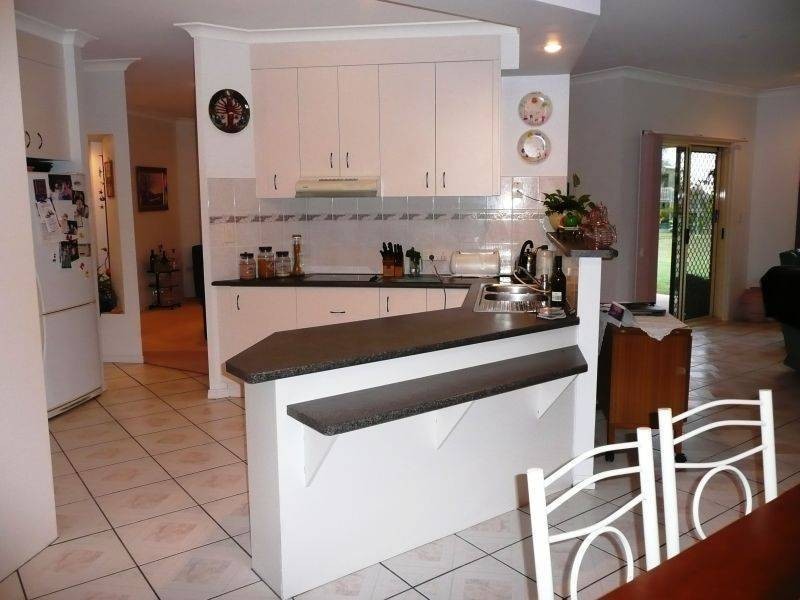 1 Pinewood Cct, Wondunna QLD 4655