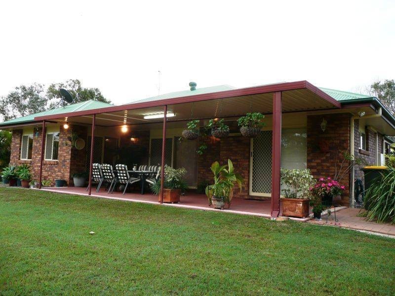 1 Pinewood Cct, Wondunna QLD 4655