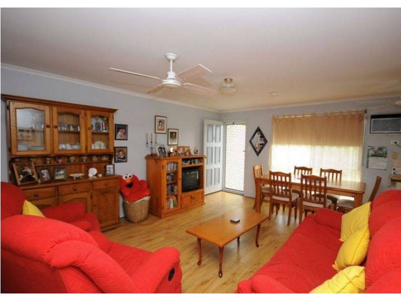 1/9 Wedge St, Hervey Bay QLD 4655