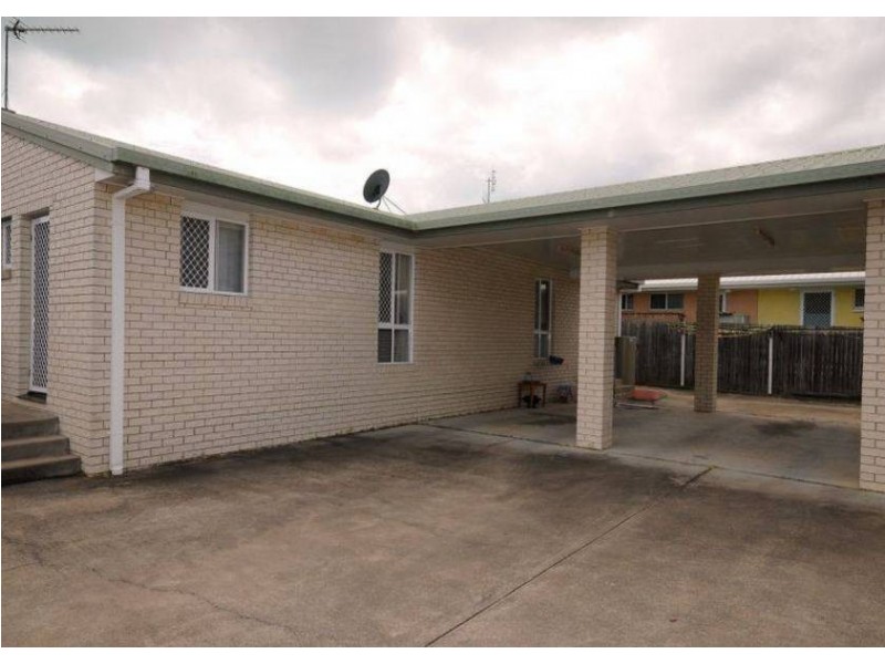 1/9 Wedge St, Hervey Bay QLD 4655