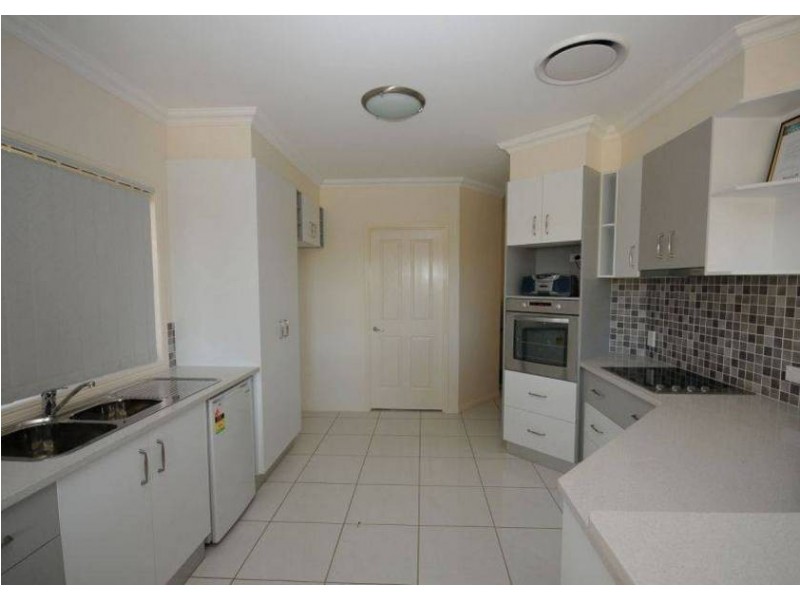 1 Yongala Avenue, Hervey Bay QLD 4655