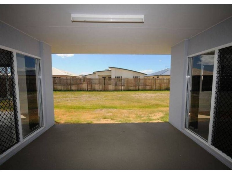 43 Lady Penryhn Drive, Hervey Bay QLD 4655