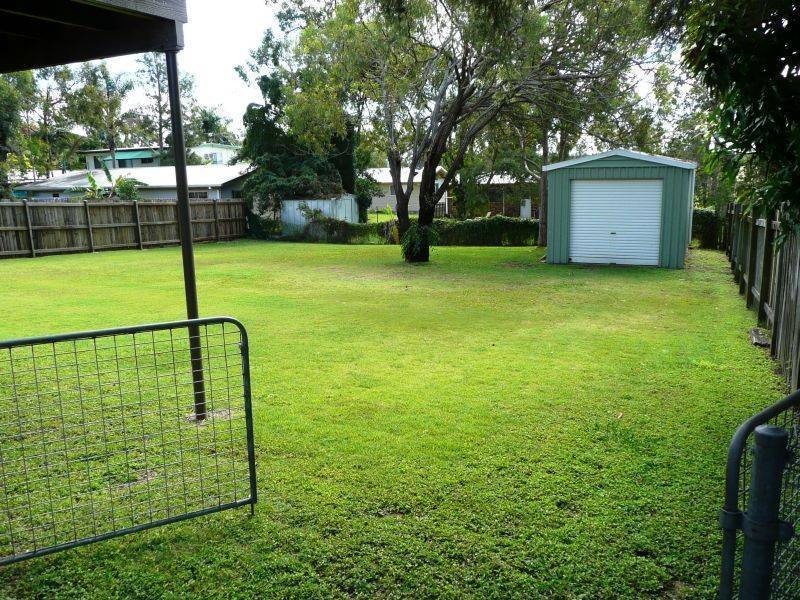101 Lauren St, Hervey Bay QLD 4655