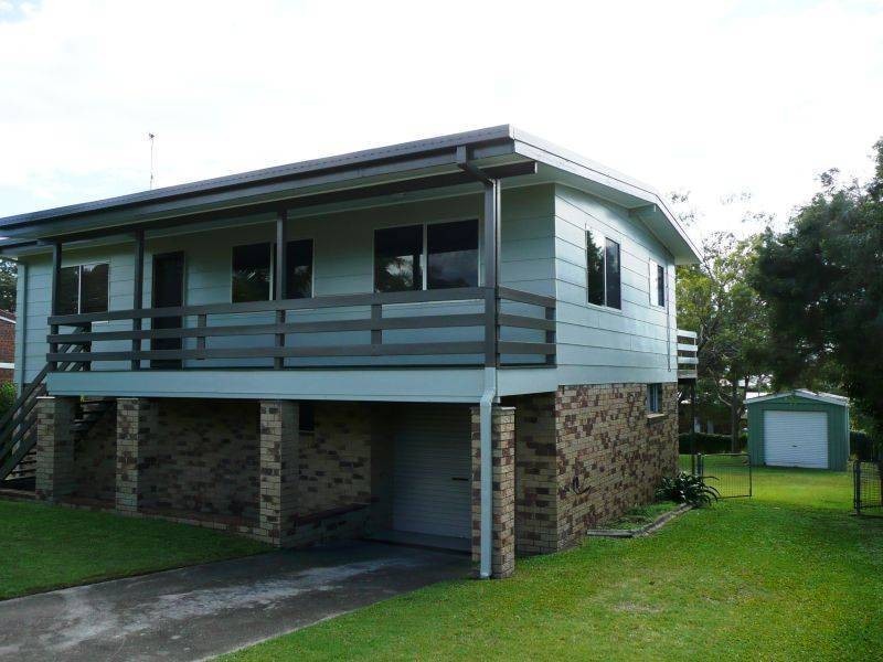 101 Lauren St, Hervey Bay QLD 4655