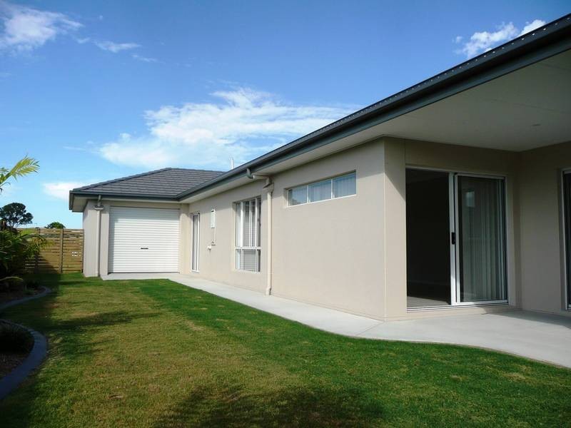 5 Columbus Close, Hervey Bay QLD 4655