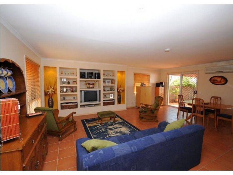 47 Honeysuckle Ave, Hervey Bay QLD 4655