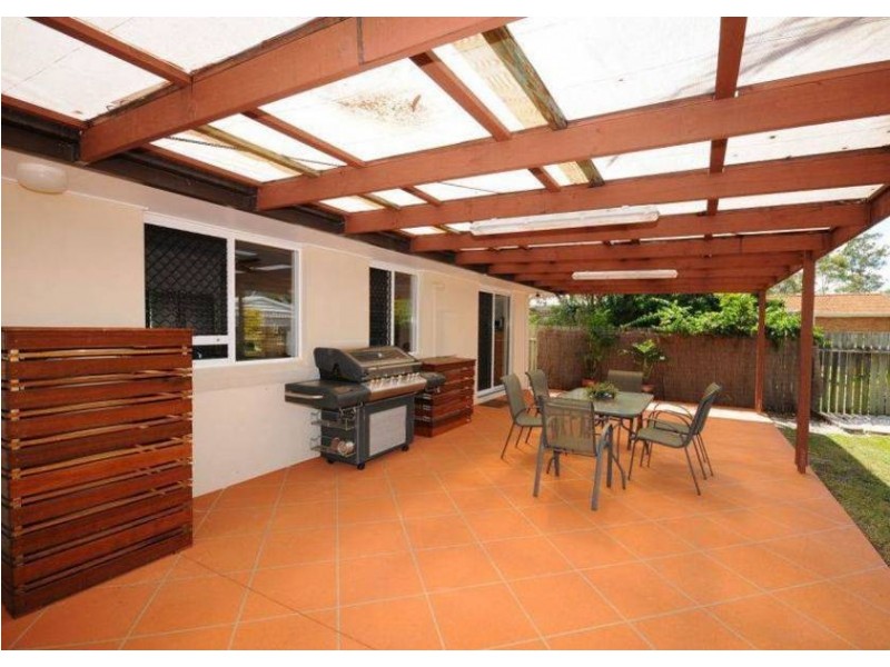 47 Honeysuckle Ave, Hervey Bay QLD 4655