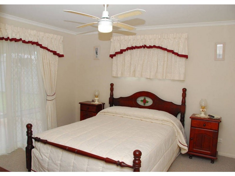 60 Cedar Cres, Hervey Bay QLD 4655