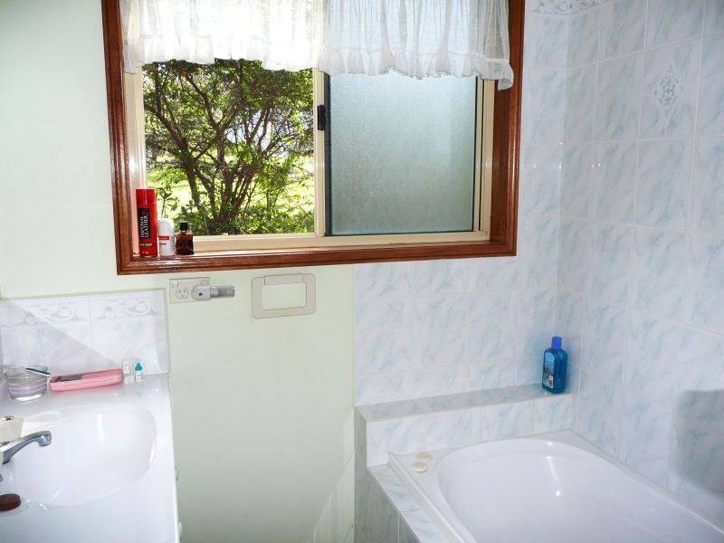 3 Vale Cl, Craignish QLD 4655