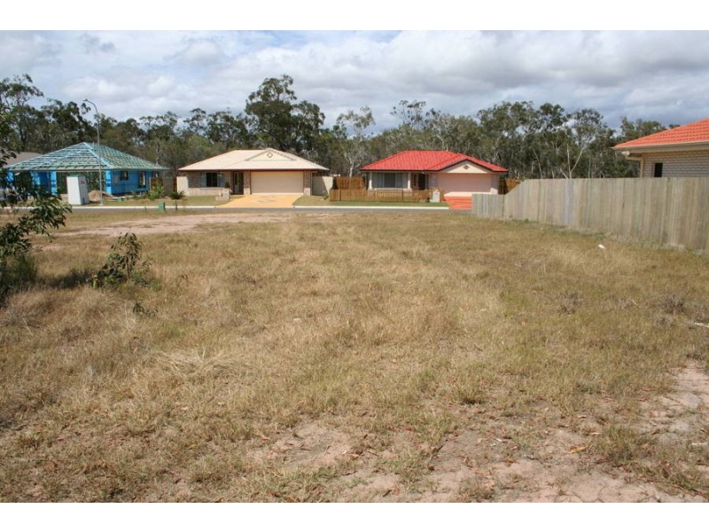 8 Bianca Court, Hervey Bay QLD 4655