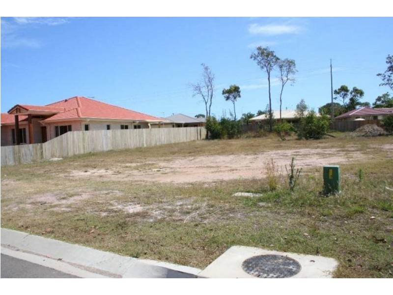 8 Bianca Court, Hervey Bay QLD 4655