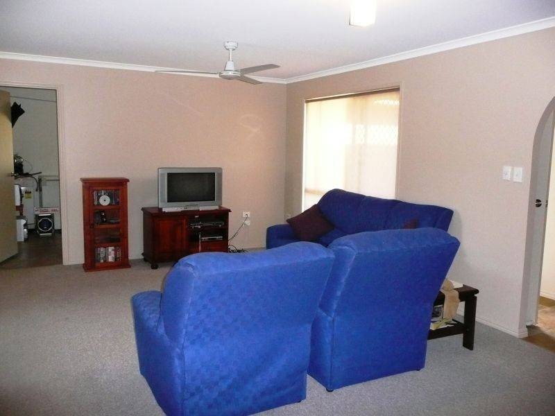 4 Spinnaker Dr, Hervey Bay QLD 4655