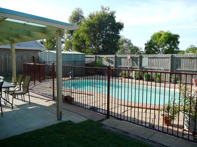 4 Spinnaker Dr, Hervey Bay QLD 4655