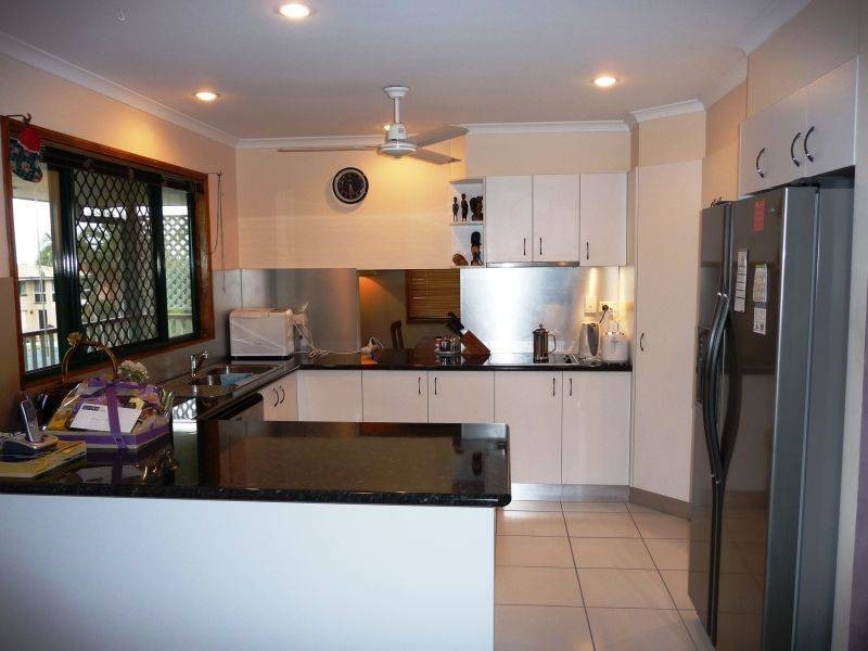 63 Hillcrest Avenue, Scarness QLD 4655