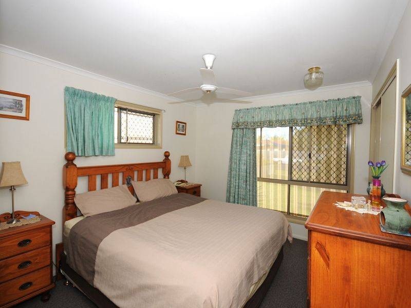 79 Honeysuckle Ave, Hervey Bay QLD 4655