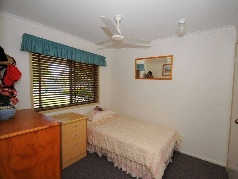 79 Honeysuckle Ave, Hervey Bay QLD 4655