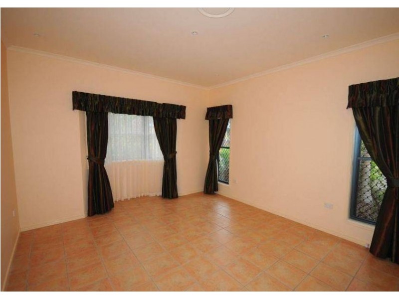 6/34 Elizabeth St, Hervey Bay QLD 4655