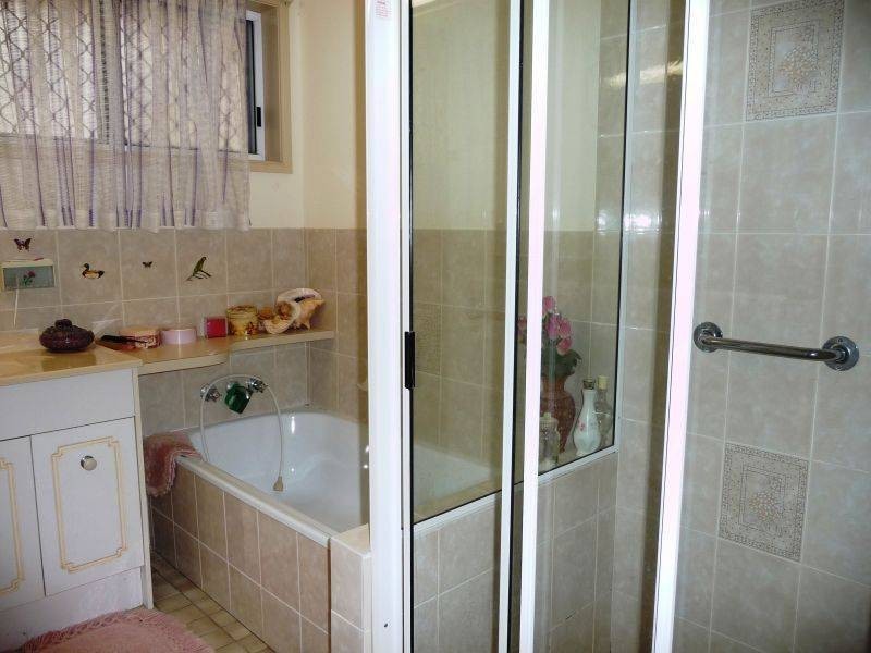 55 Honeysuckle Ave, Kawungan QLD 4655