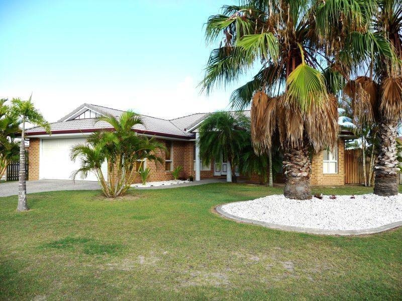 12 Kookaburra Drive, Hervey Bay QLD 4655