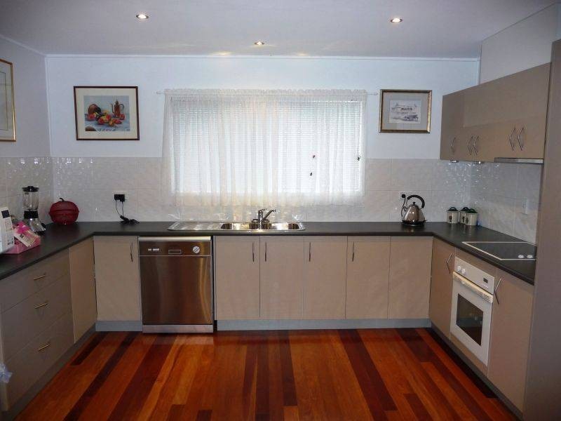18 Haynes St, Point Vernon QLD 4655