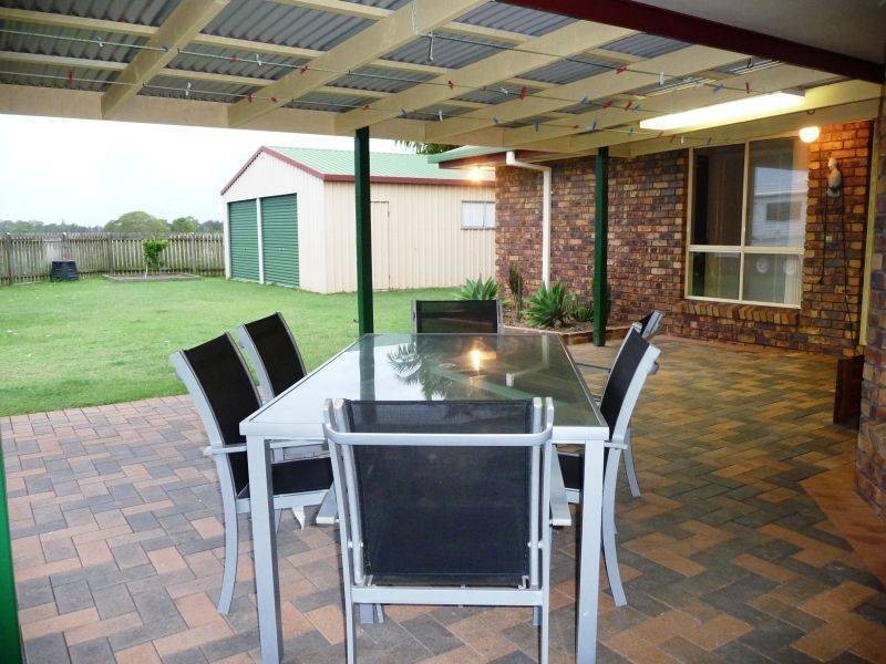 22 Aqualine Drive, Point Vernon QLD 4655