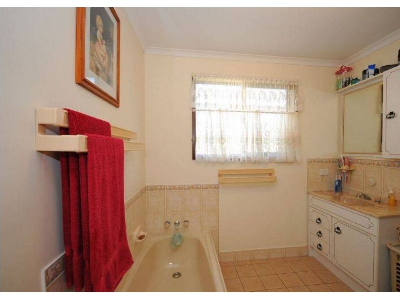 53 Jensen Dr, Hervey Bay QLD 4655