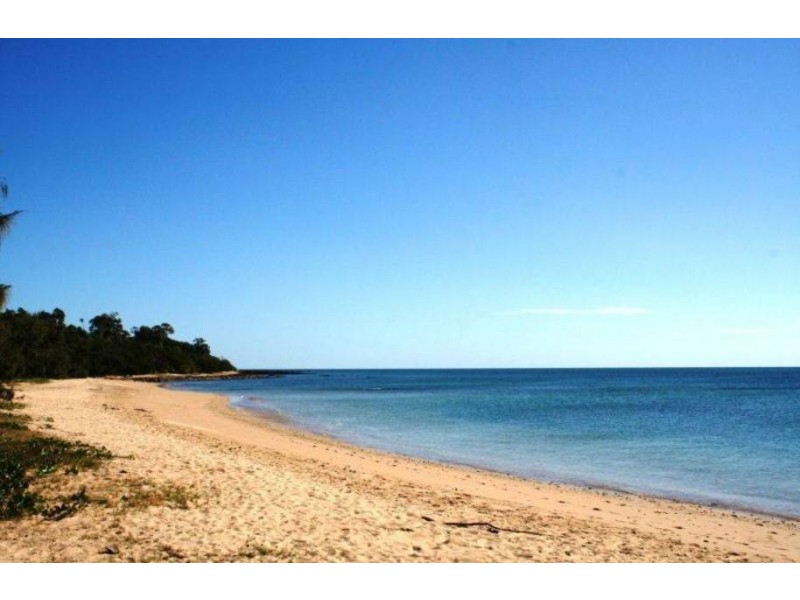 49A Helsham St, Point Vernon QLD 4655