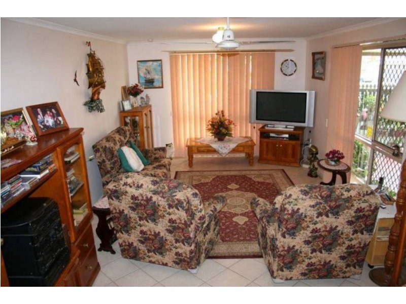 49 Caddy Ave, Hervey Bay QLD 4655