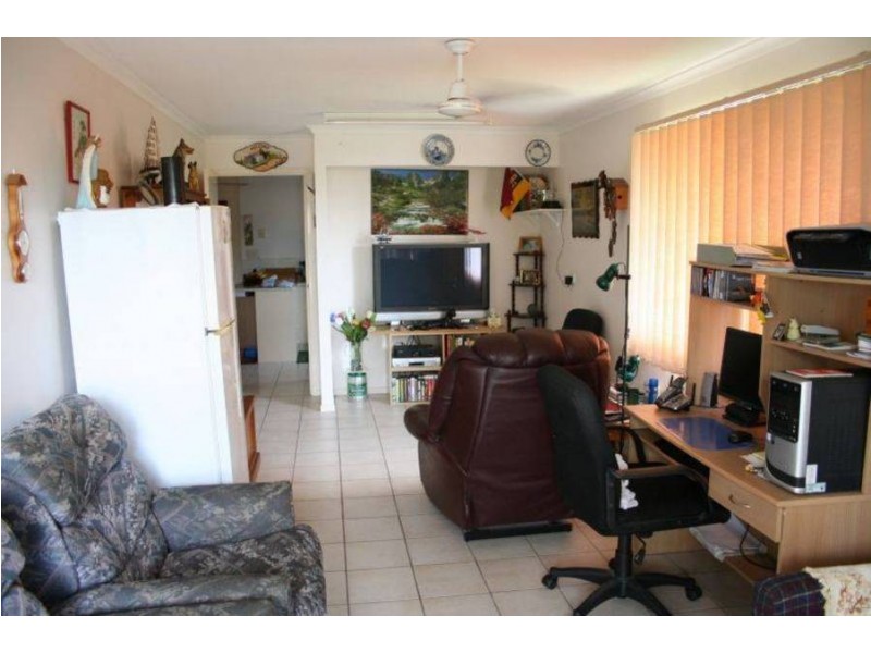 49 Caddy Ave, Hervey Bay QLD 4655