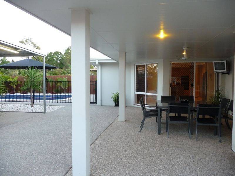 9 Kirriemuir Crt, Kawungan QLD 4655