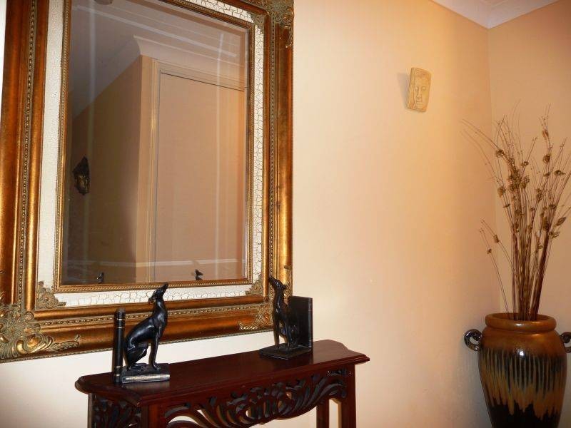 55 Ladbroke Cres, Urangan QLD 4655