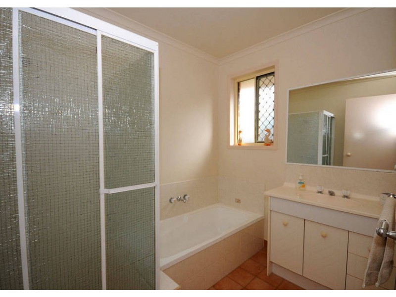 11 Brolga Court, Hervey Bay QLD 4655